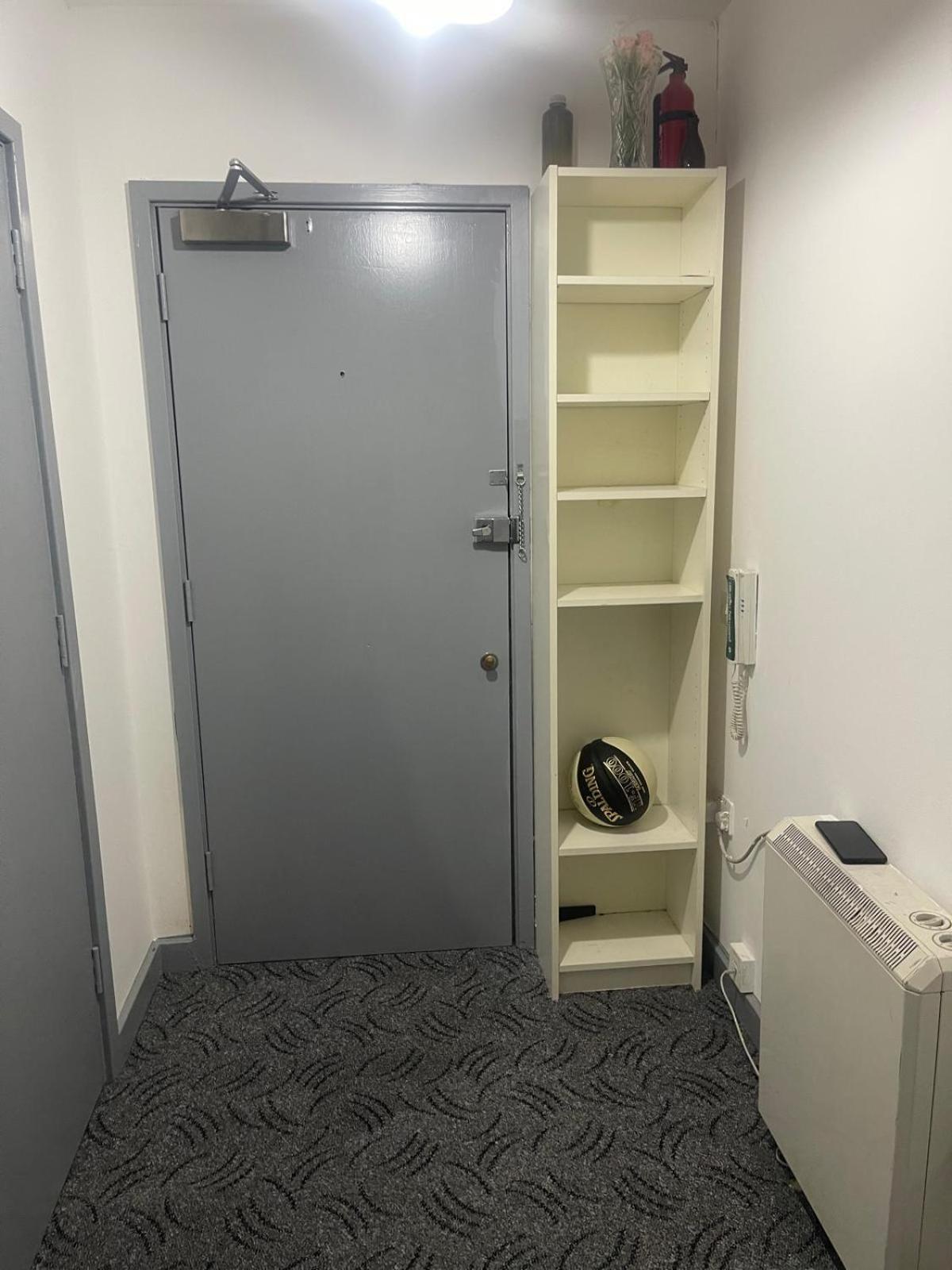 D'chin Dorcelle Apartment Norbury (Greater London)
